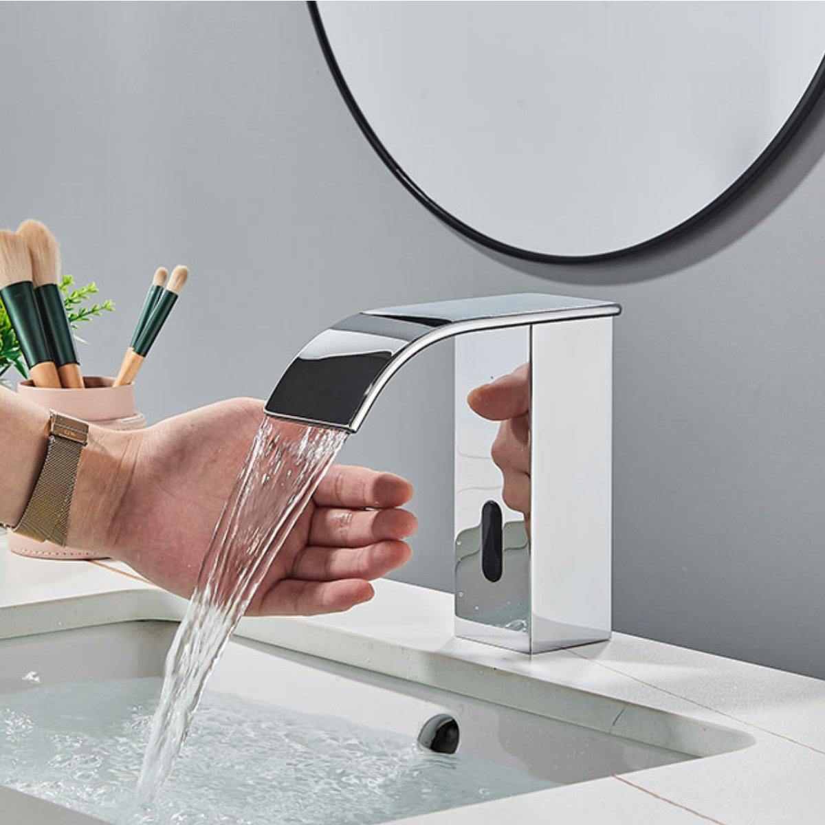 Torneira para Banheiro com Sensor Touch - Futura - Neohousi