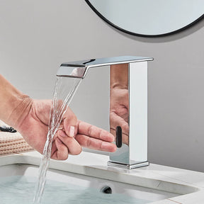 Torneira para Banheiro com Sensor Touch Modelo Nexus - Neohousi