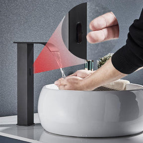 Torneira para Banheiro com Sensor Touch - Futura - Neohousi