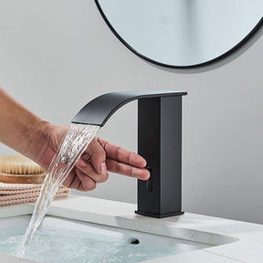 Torneira para Banheiro com Sensor Touch - Futura - Neohousi